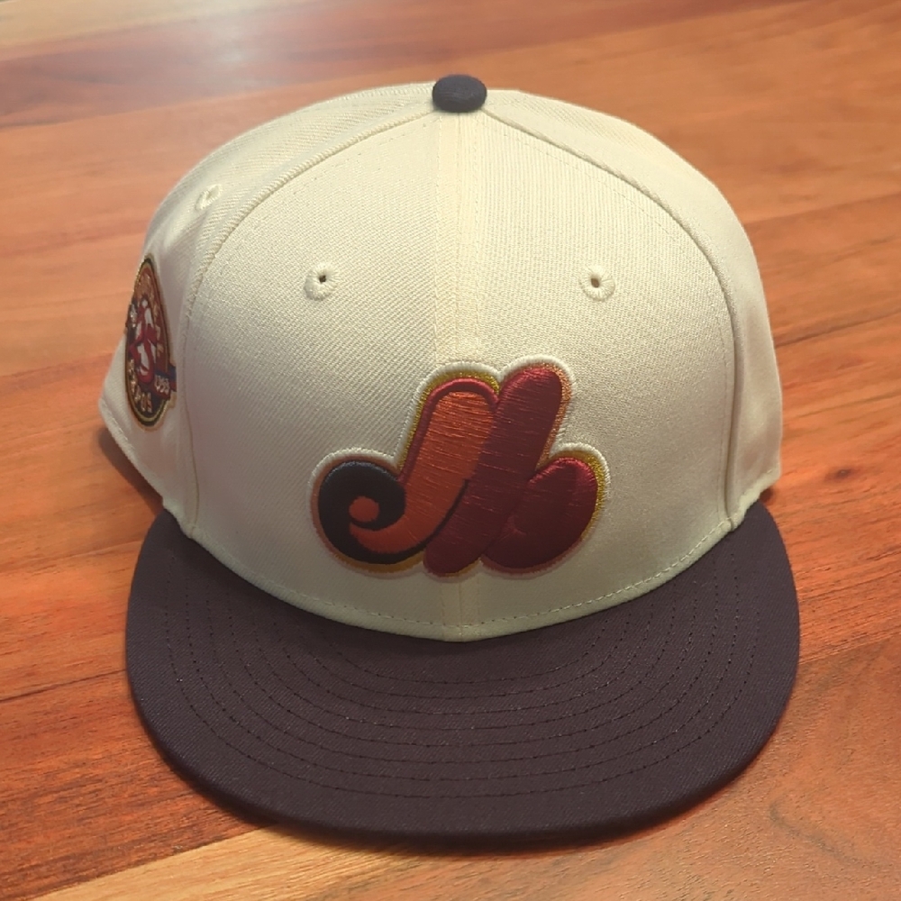 Montreal Expos Cream and Brown Fitted Baseball Hat with 25 Anniversary Sidepatch